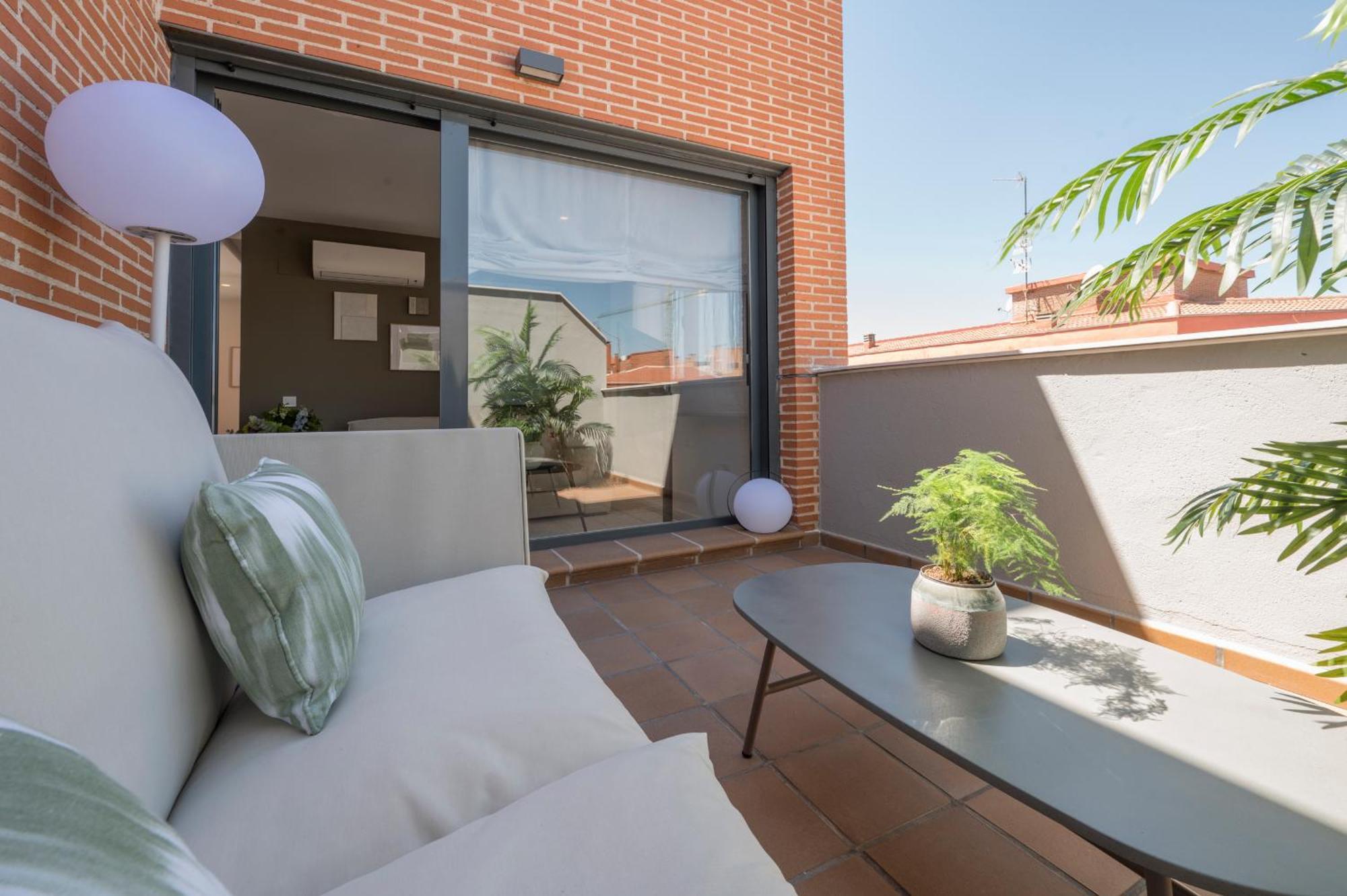 Miosotis Suites 马德里 外观 照片
